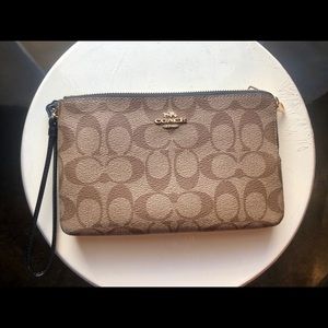 Coach wallet wristlet
